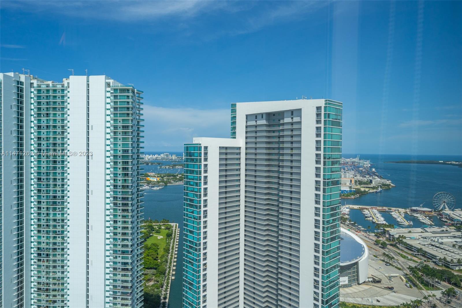 851 NE 1st Ave # 4601