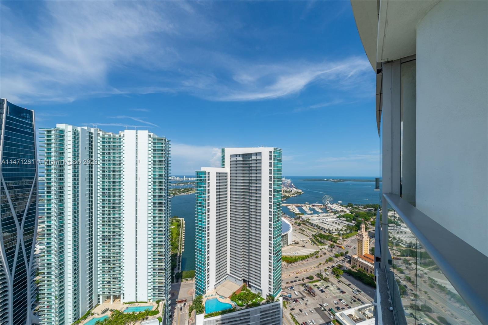 851 NE 1st Ave # 4601