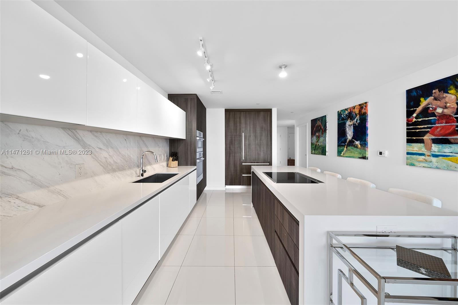 851 NE 1st Ave # 4601