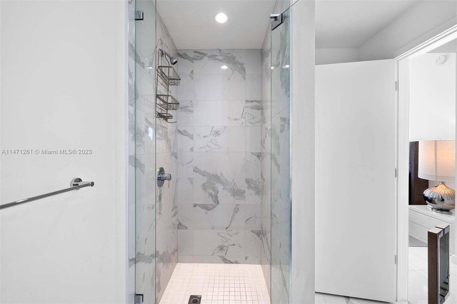 851 NE 1st Ave # 4601