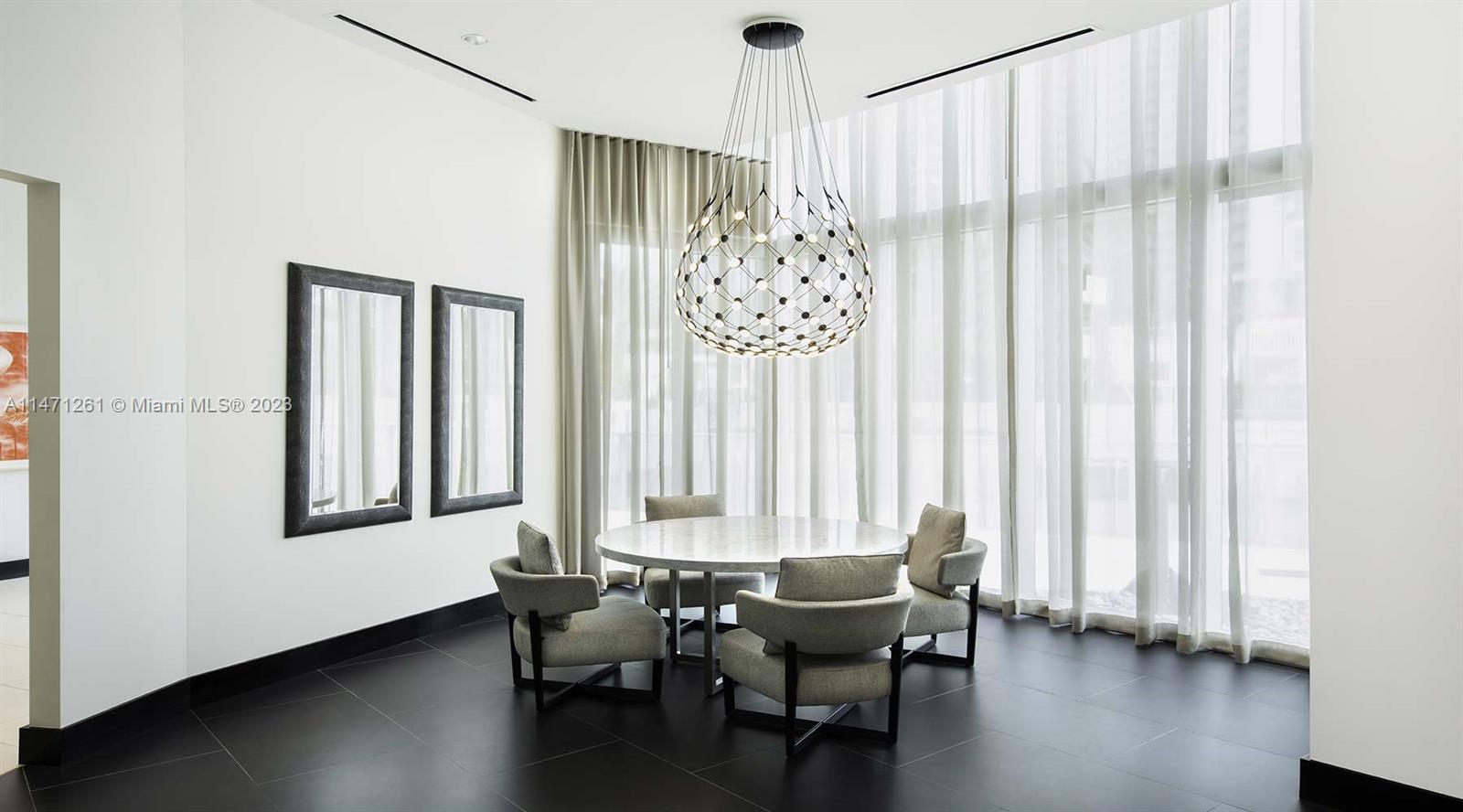 851 NE 1st Ave # 4601