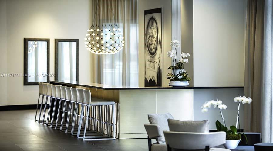 851 NE 1st Ave # 4601