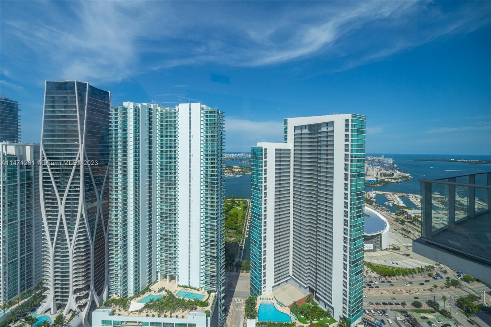 851 NE 1st Ave # 4601