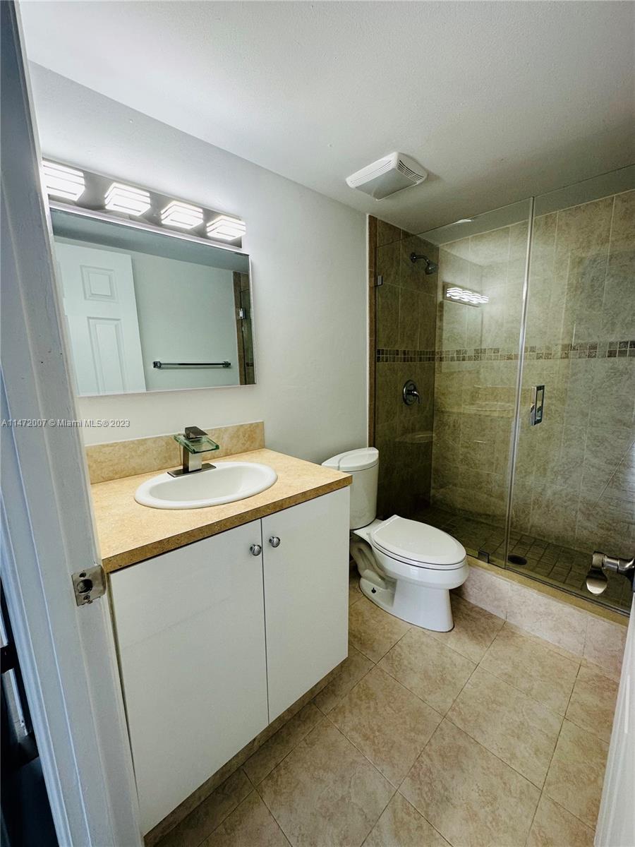 5705 W 20th Ave # 410