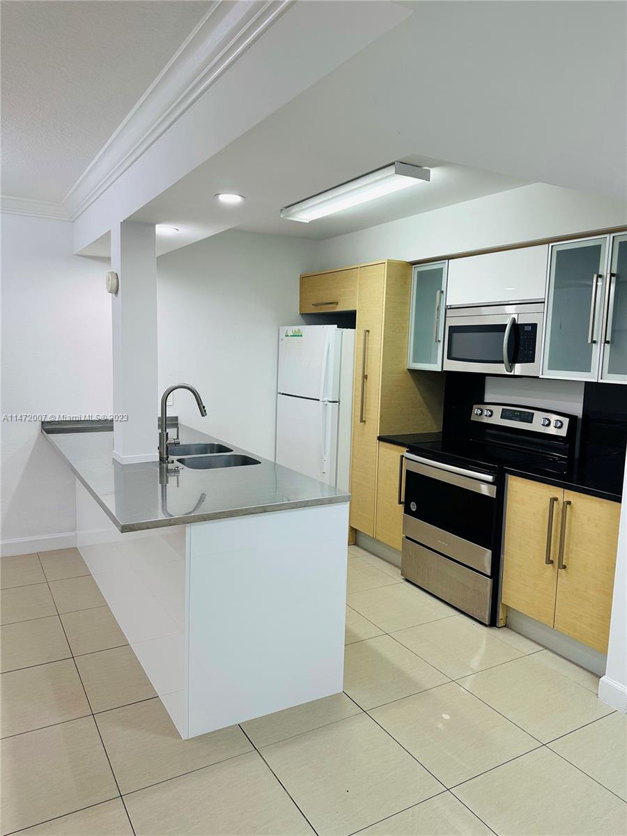 5705 W 20th Ave # 410