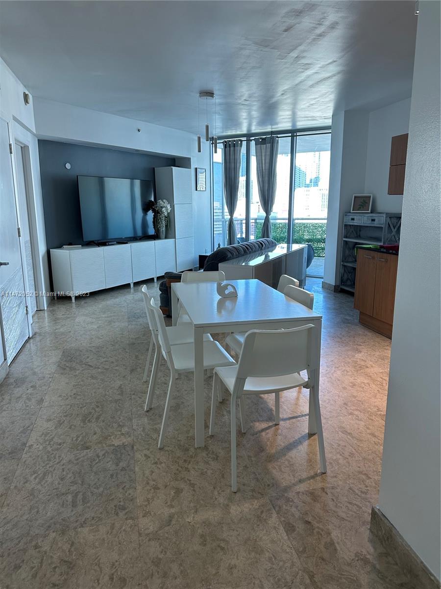 350 S Miami Ave Unit: 1807