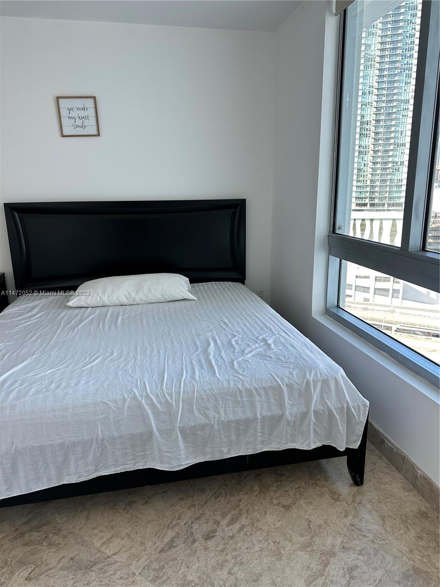 350 S Miami Ave Unit: 1807