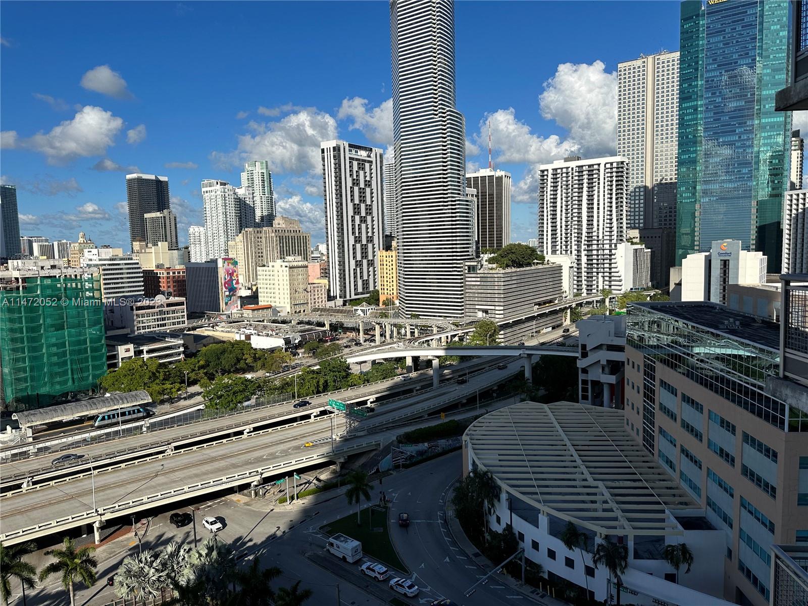 350 S Miami Ave Unit: 1807