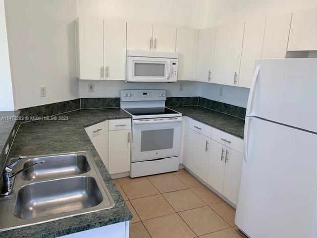 10913 SW 244th Ter # 10913