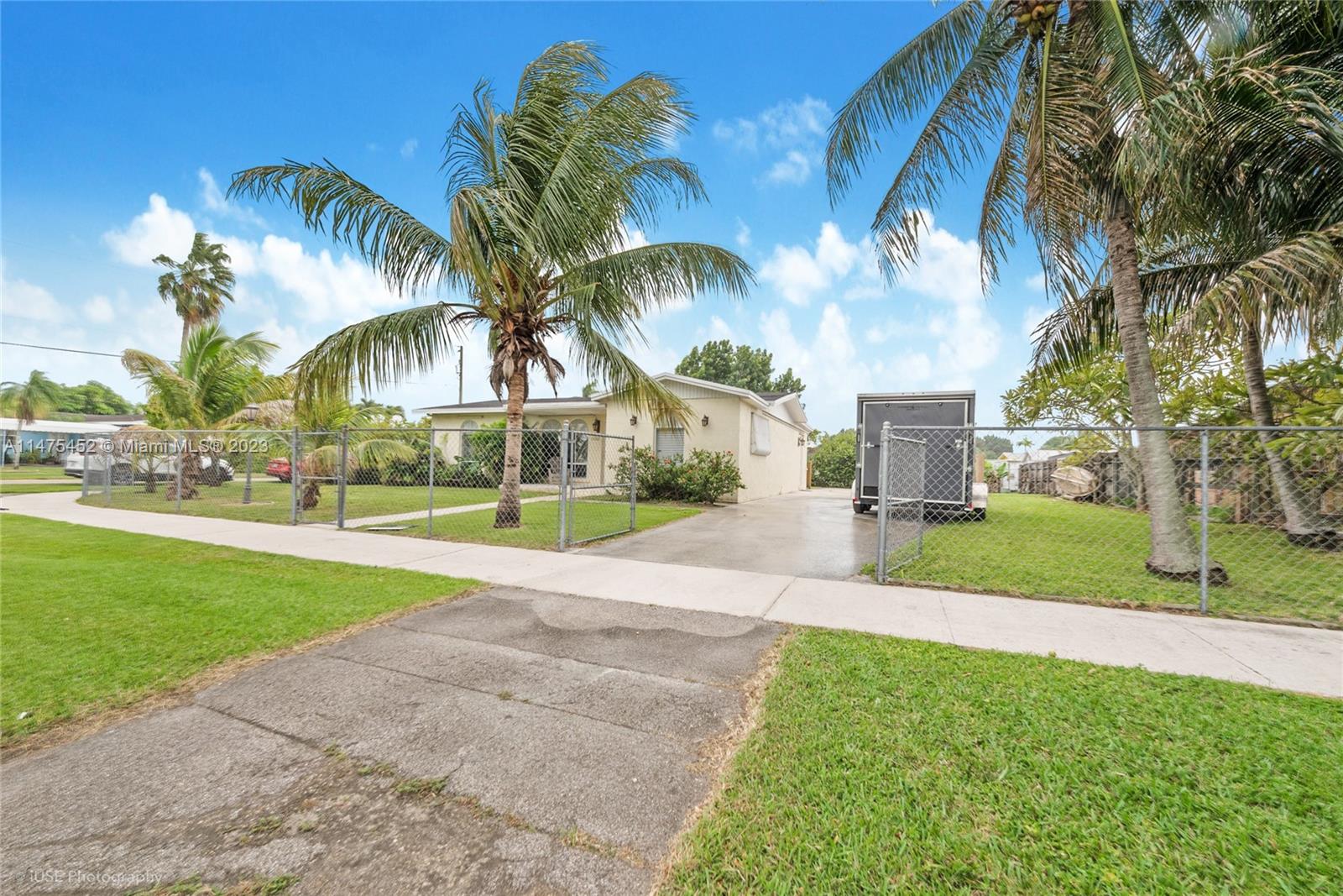 15000 SW 296th St