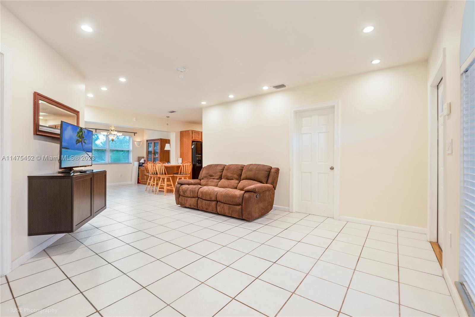 15000 SW 296th St