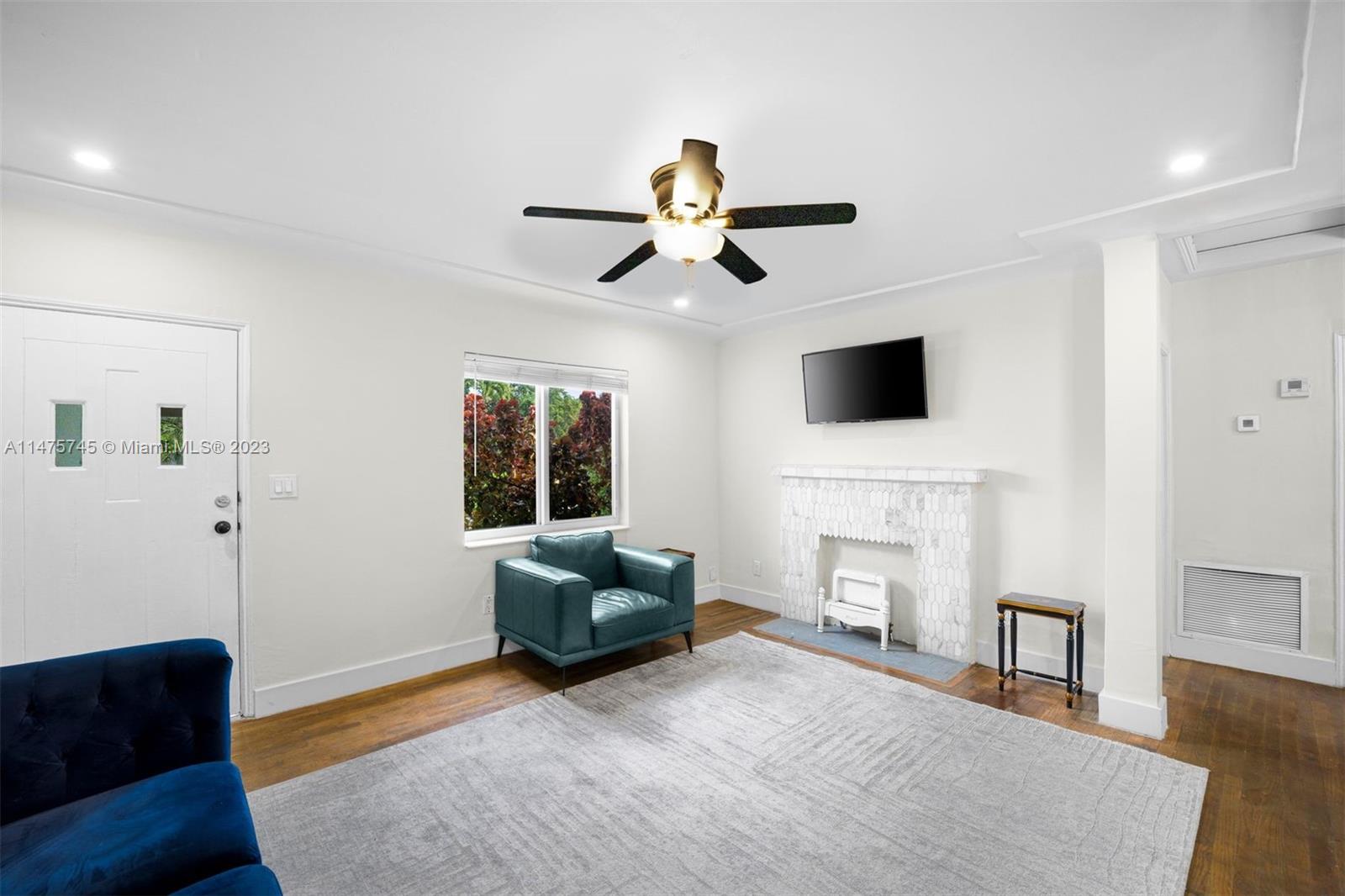 268 NW 46th St