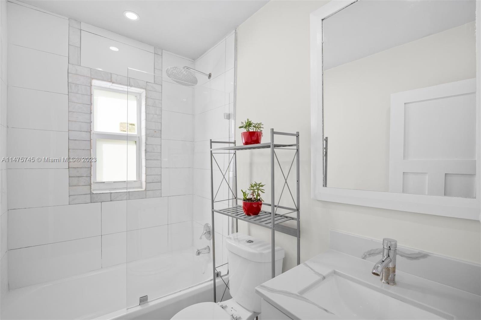 268 NW 46th St