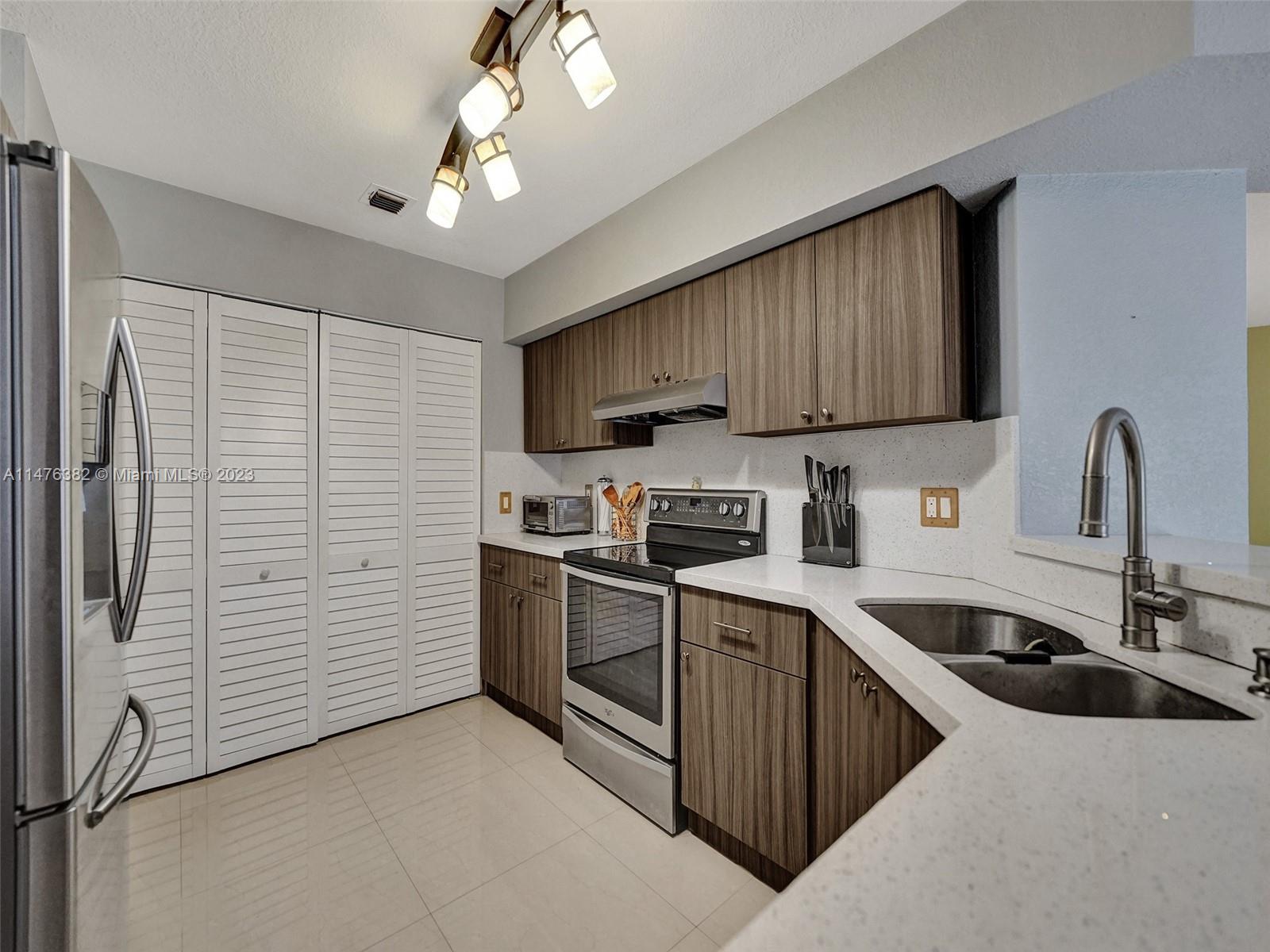 5367 SW 126th Ter # 5367