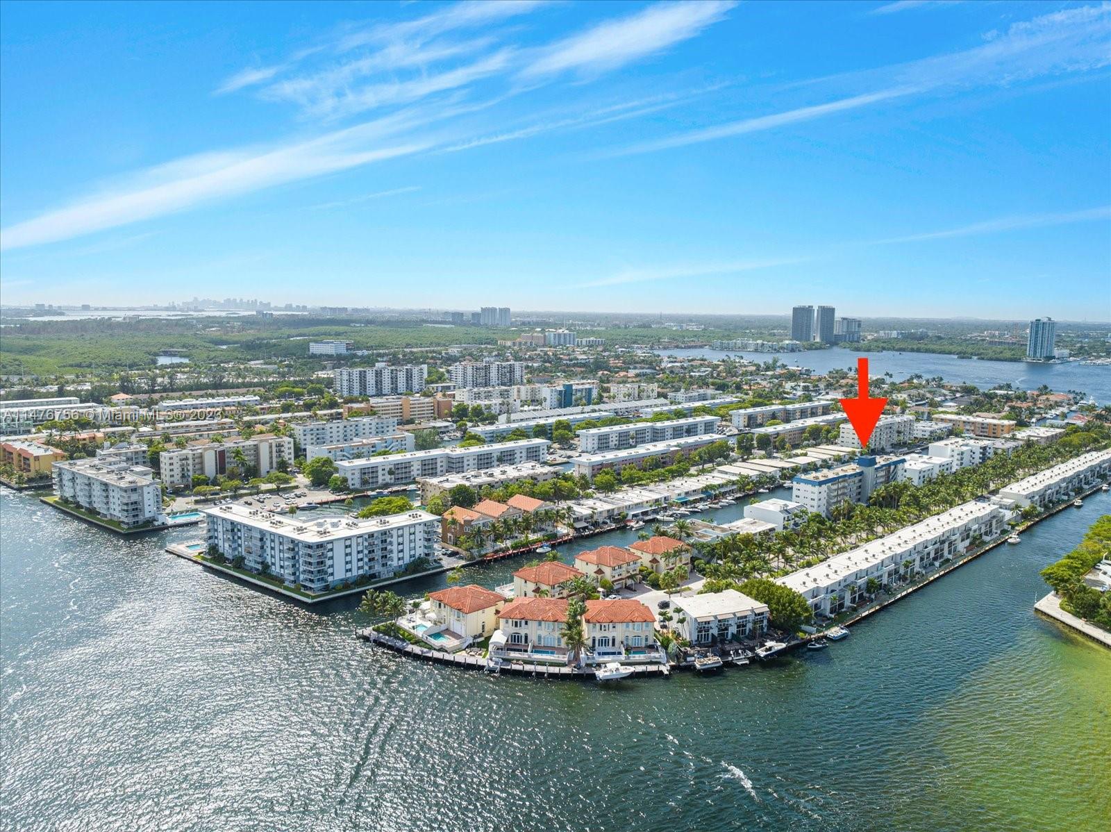 3770 NE 171st St # 402