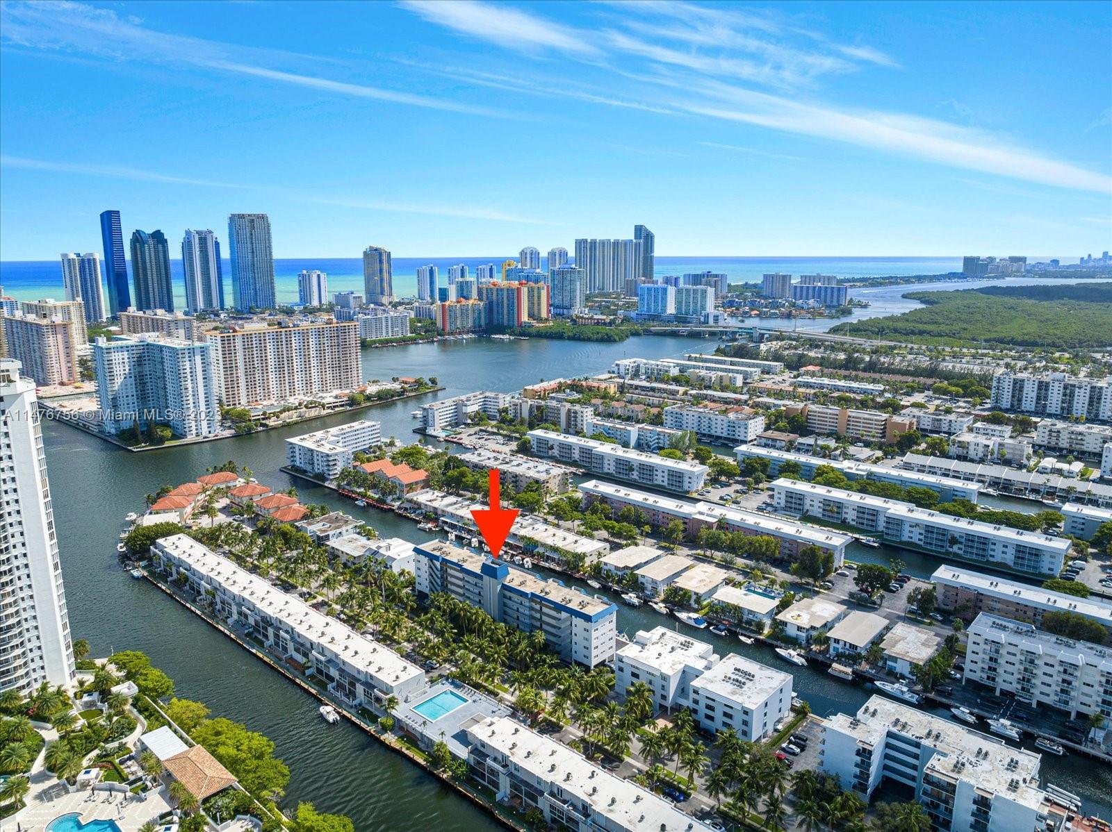 3770 NE 171st St # 402