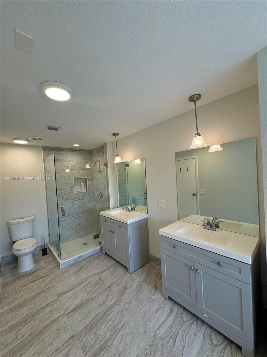 1641 NW 56th Ter Unit: 7