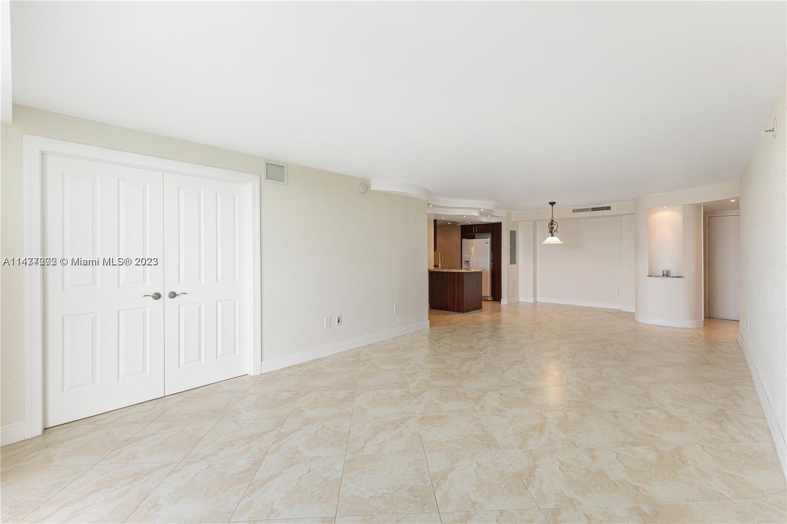 13155 Ixora Ct # 905