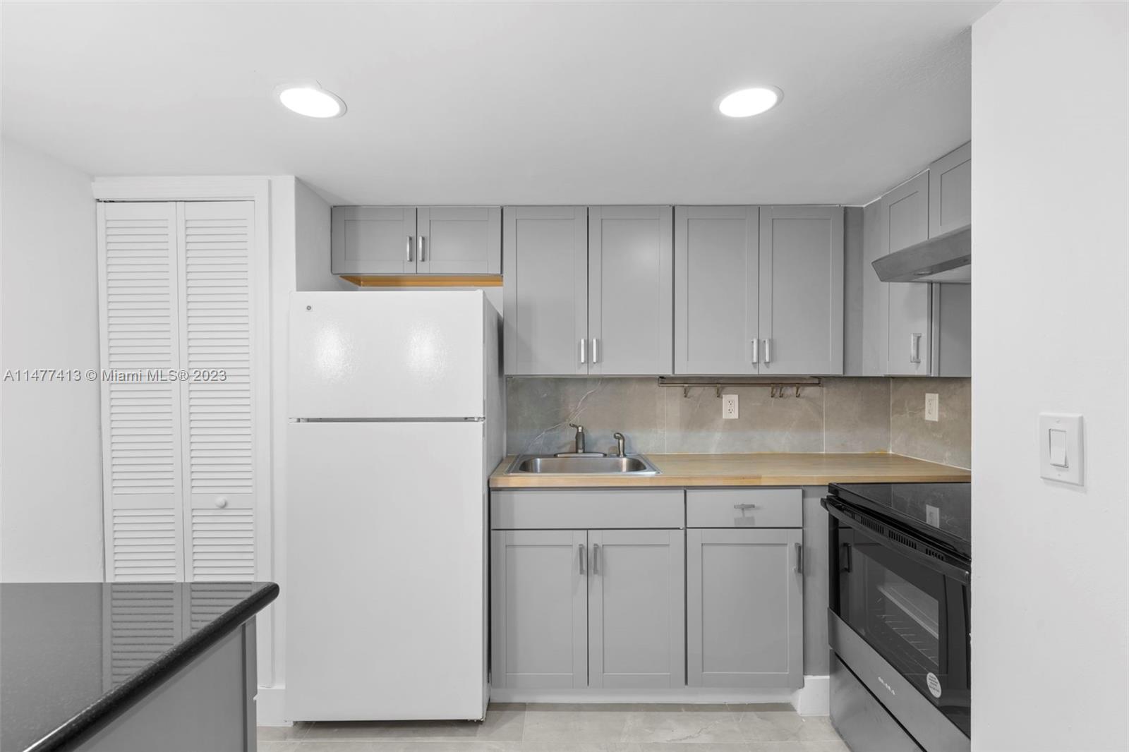 4325 NW South Tamiami Canal Dr # 304