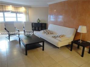7135 Collins Ave # 1211