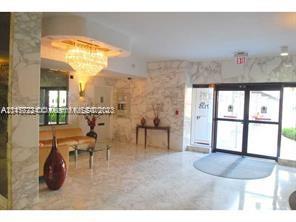7135 Collins Ave # 1211