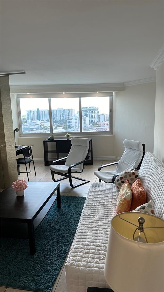 7135 Collins Ave # 1211