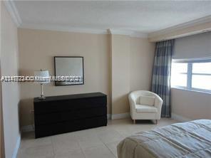 7135 Collins Ave # 1211