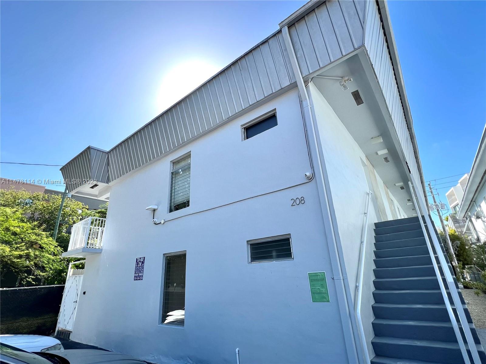 208 Meridian Ave # 5