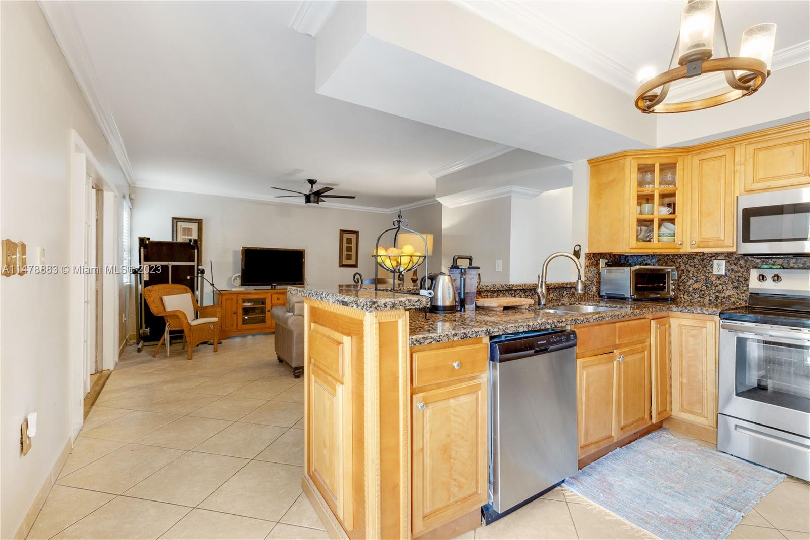 15614 SW 62nd Ter