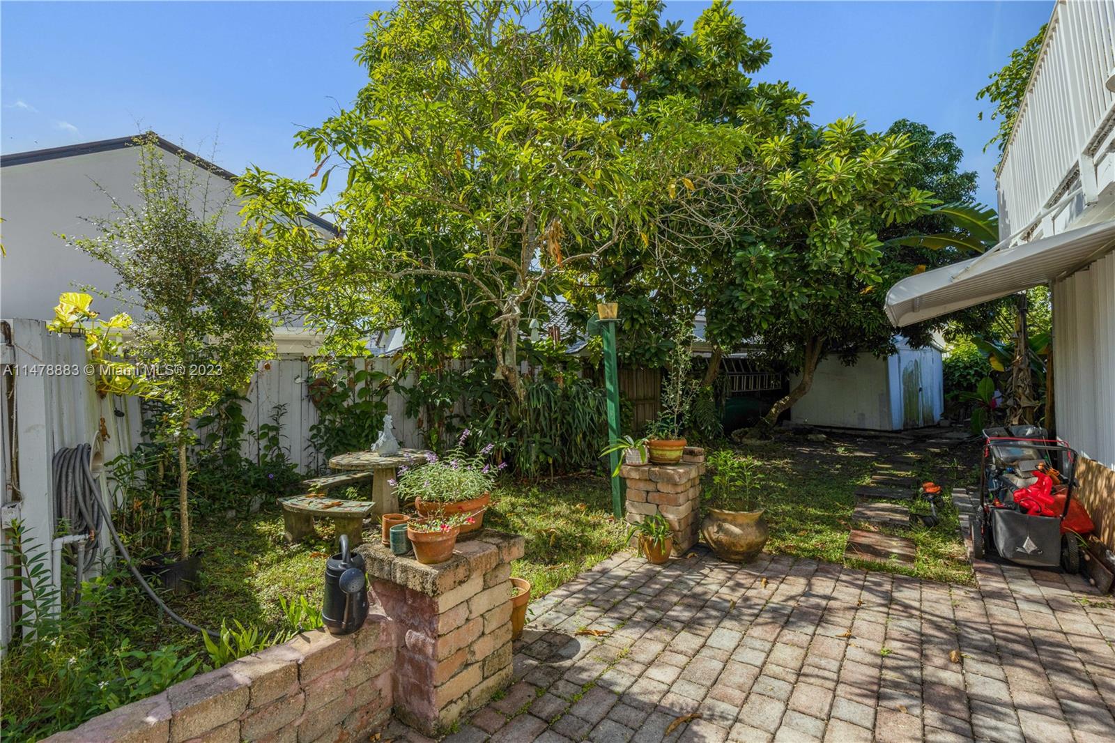15614 SW 62nd Ter