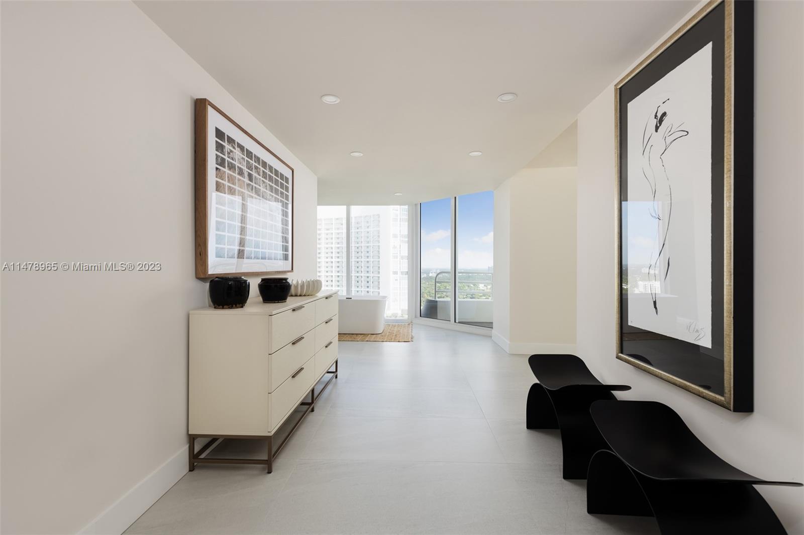 555 NE 34th St # 2 Unit: PH-2