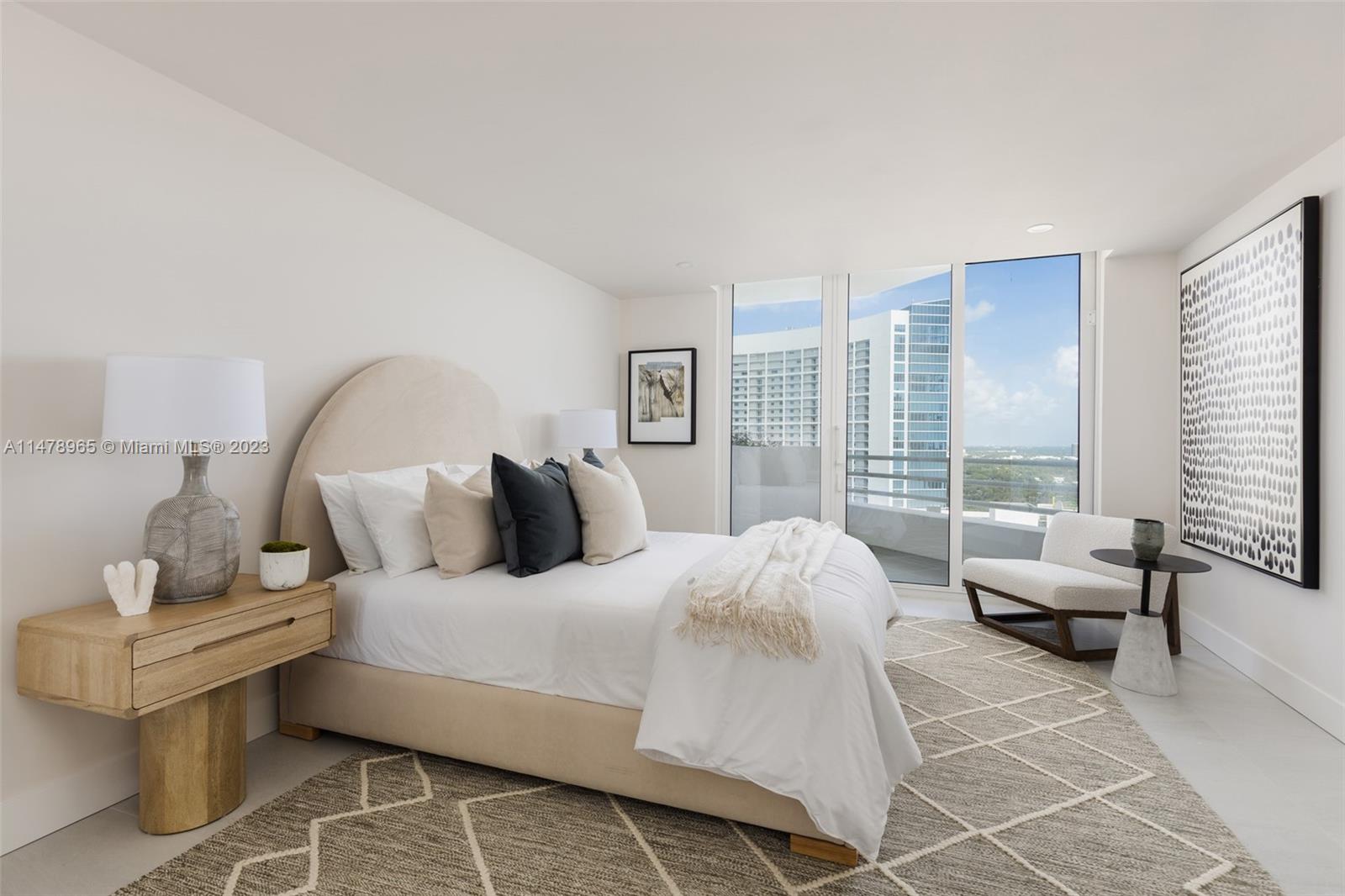555 NE 34th St # 2 Unit: PH-2