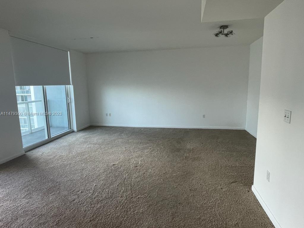 244 Biscayne Blvd # 3805