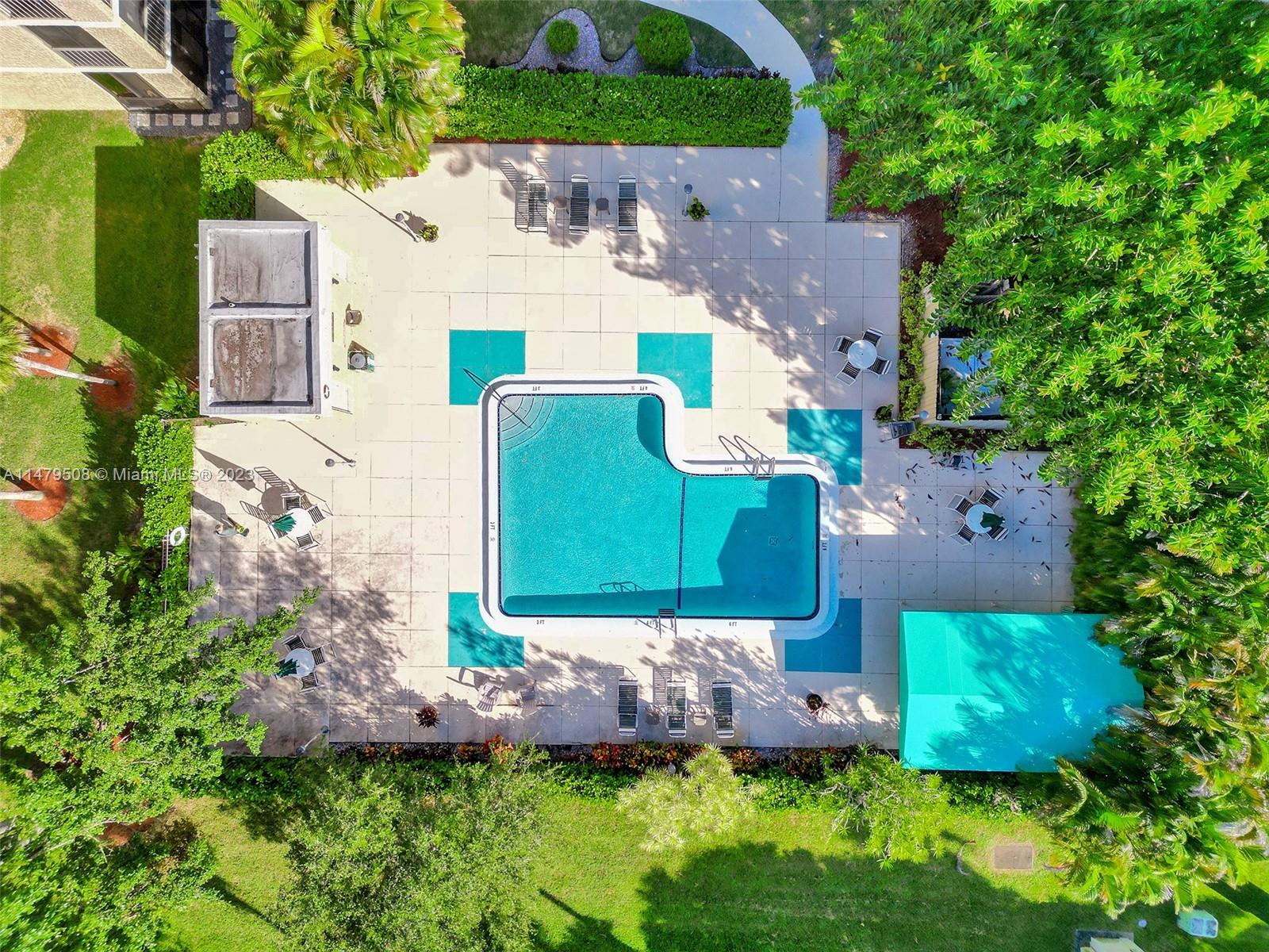 16300 Golf Club Rd # 508