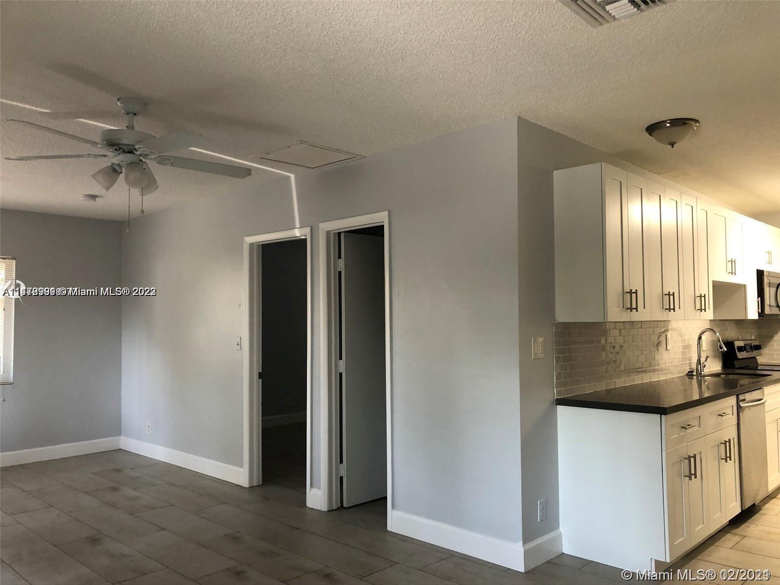 1235 NE 3rd Ave # 2