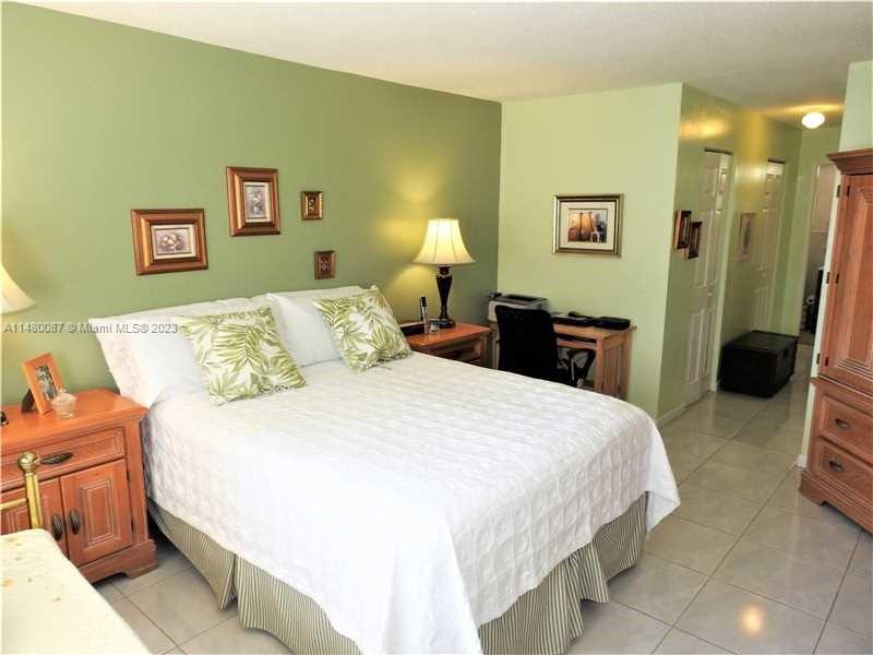 8101 SW 72nd Ave # 317W