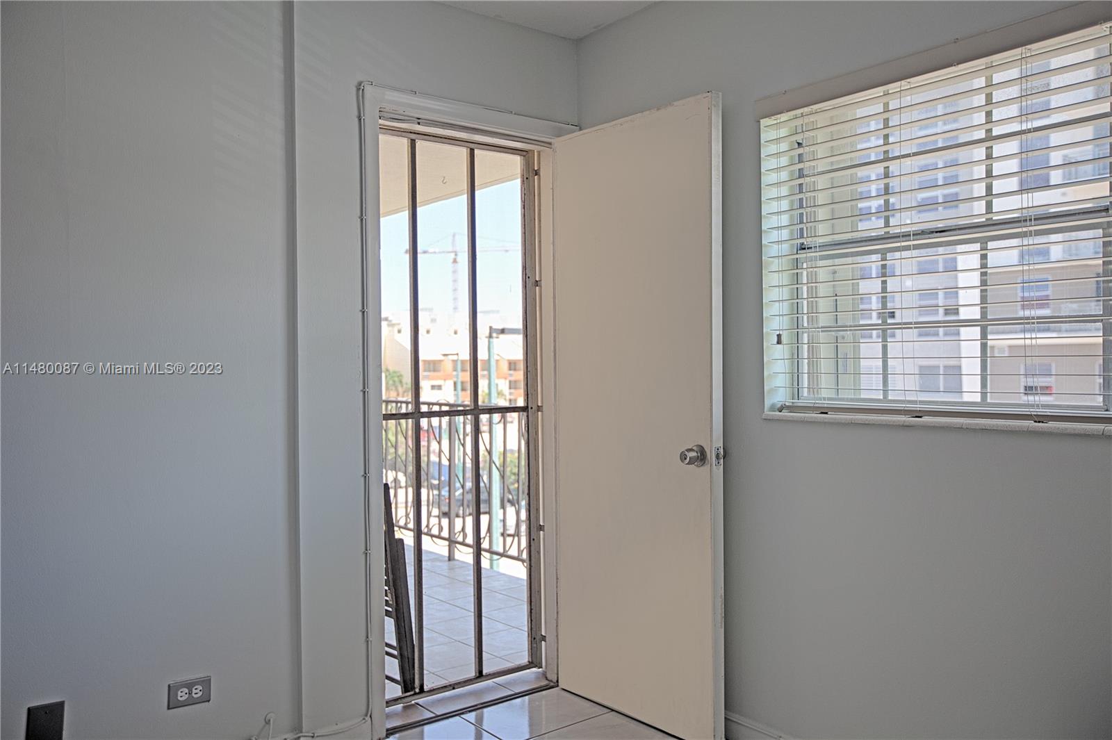 8101 SW 72nd Ave # 317W