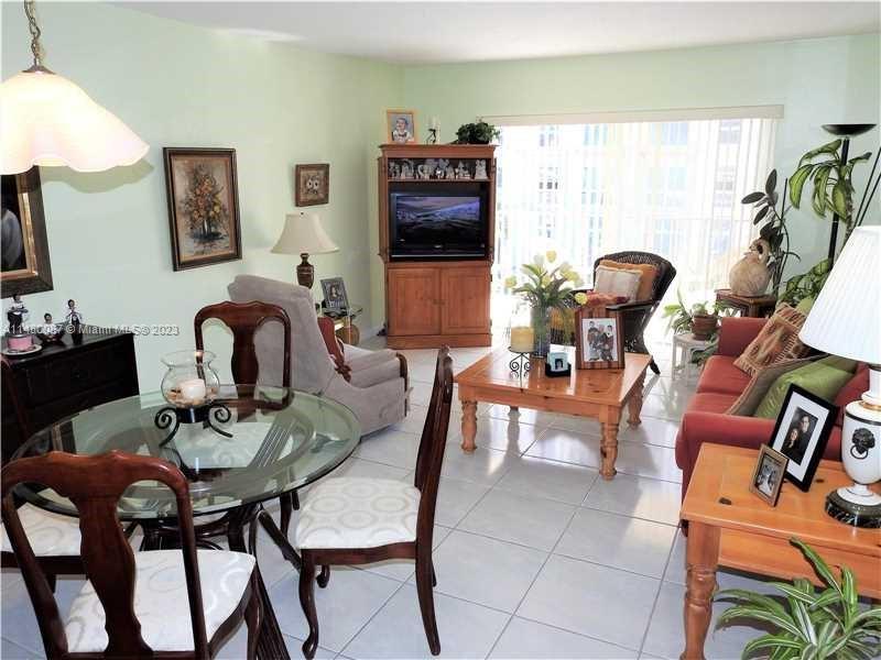 8101 SW 72nd Ave # 317W