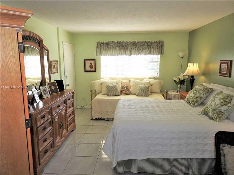 8101 SW 72nd Ave # 317W