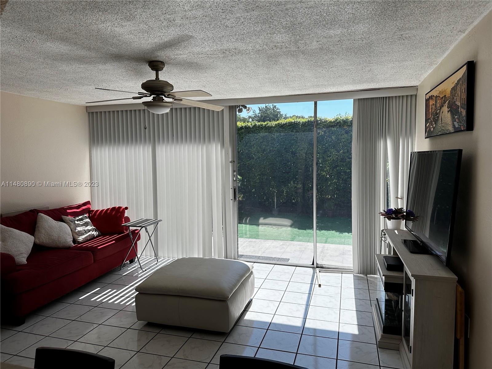 13865 SW 84th St # 1 Unit: 406-1