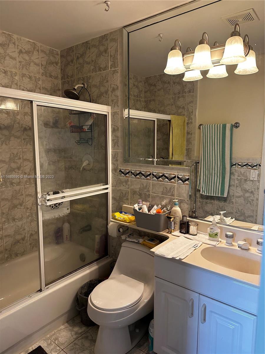 13865 SW 84th St # 1 Unit: 406-1