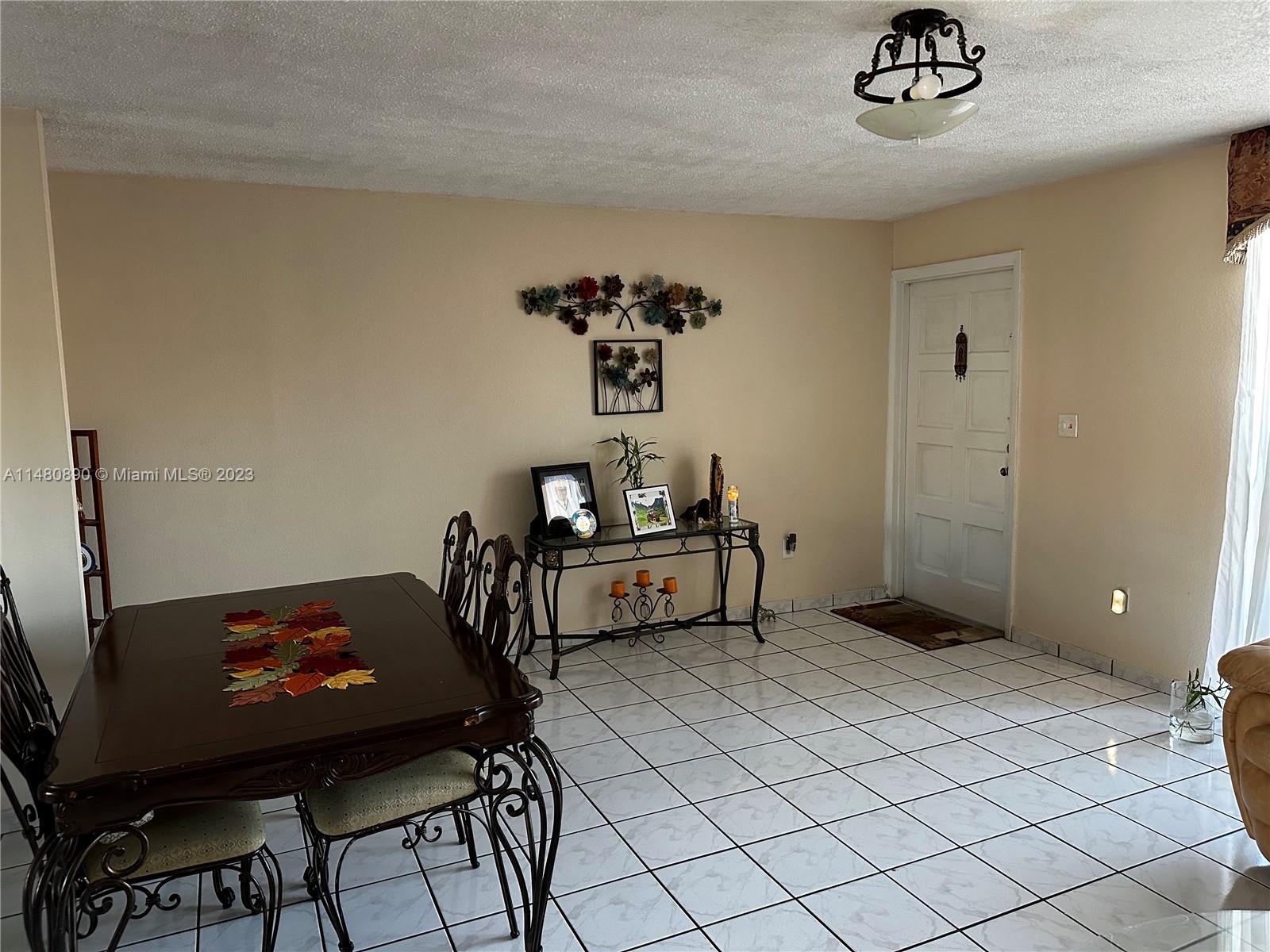 13865 SW 84th St # 1 Unit: 406-1