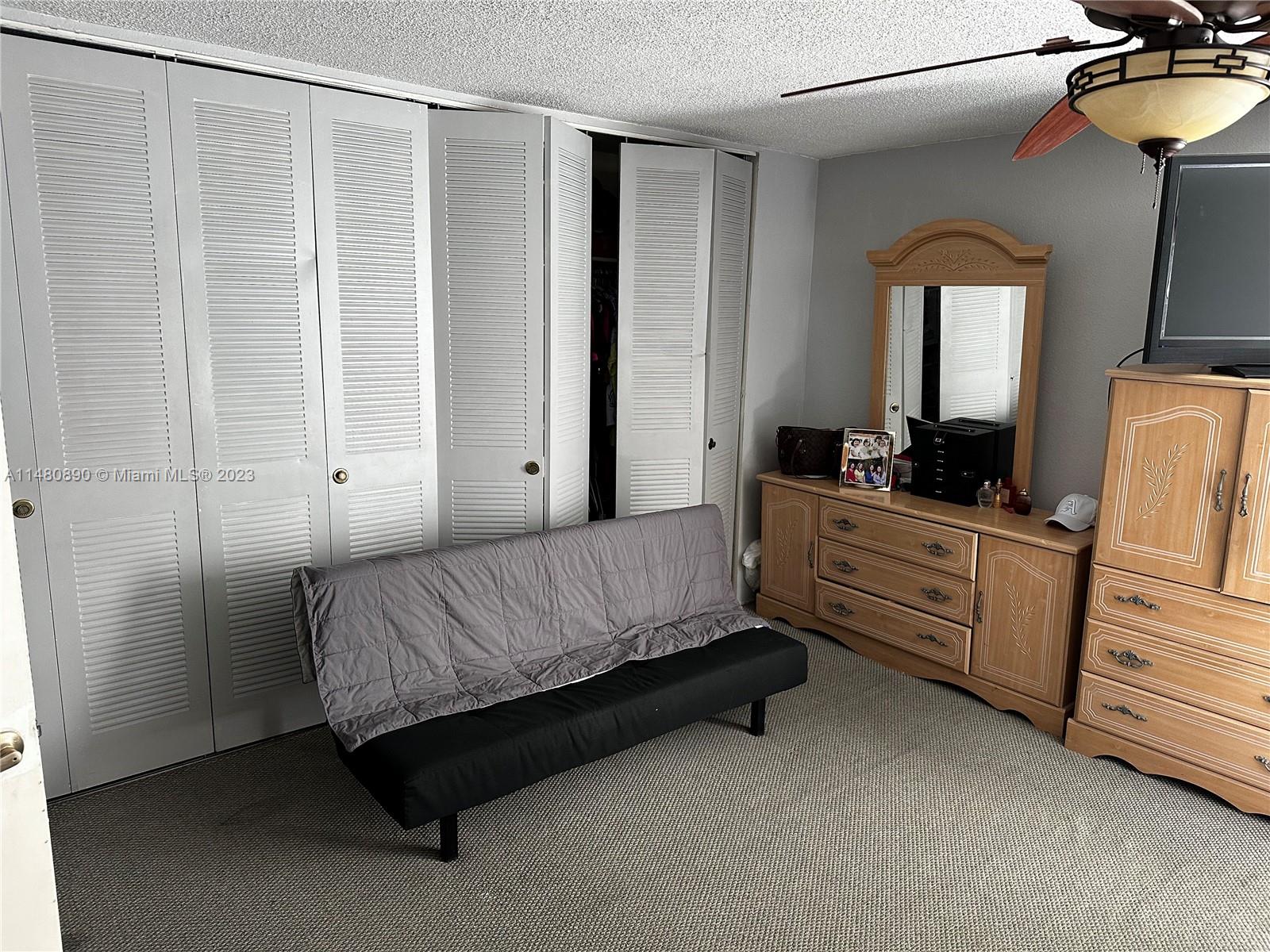 13865 SW 84th St # 1 Unit: 406-1