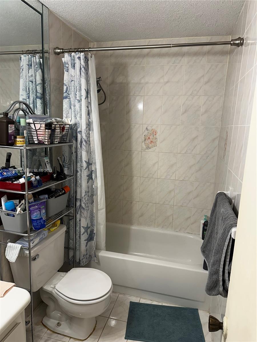 13865 SW 84th St # 1 Unit: 406-1