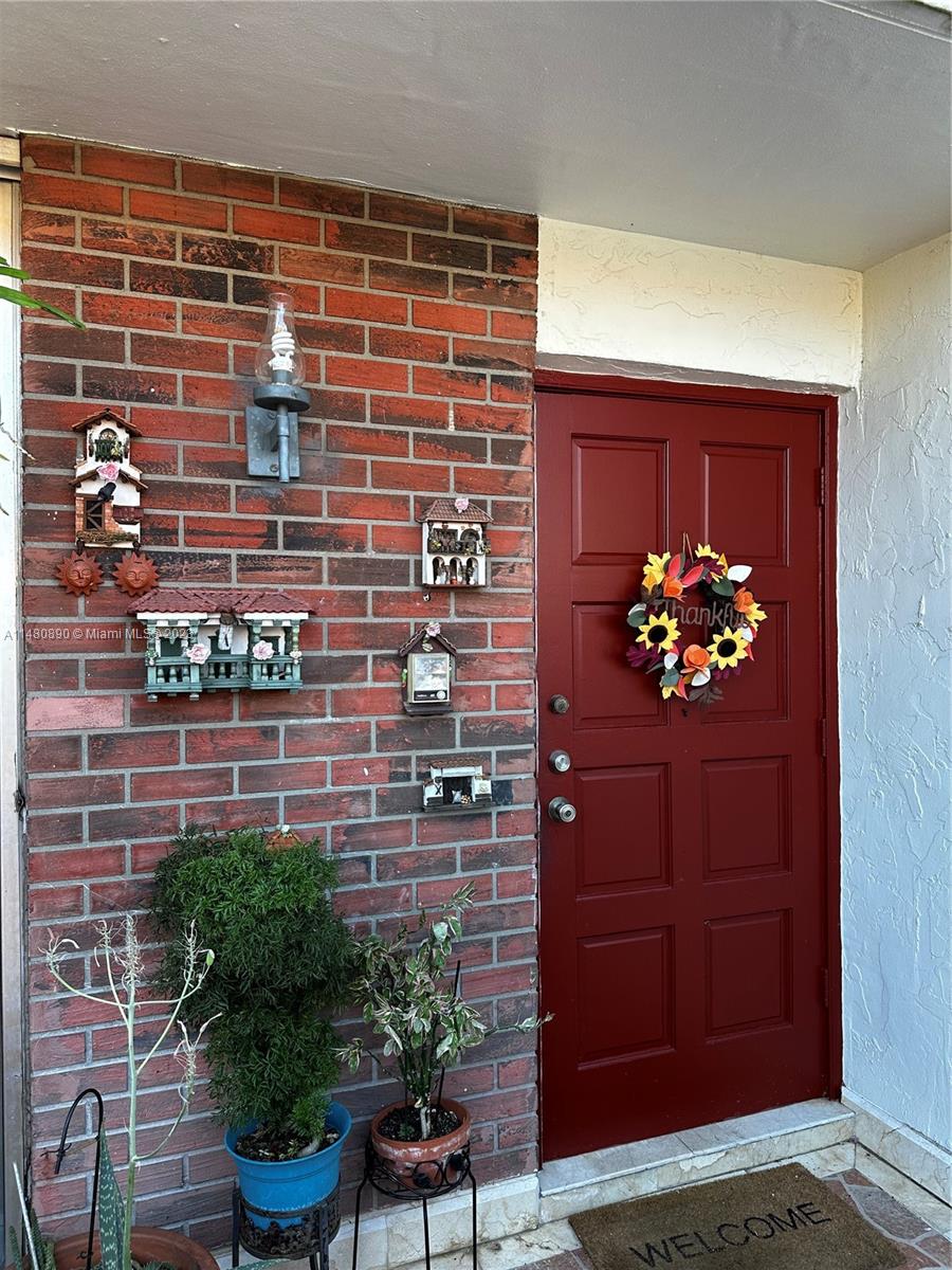 13865 SW 84th St # 1 Unit: 406-1