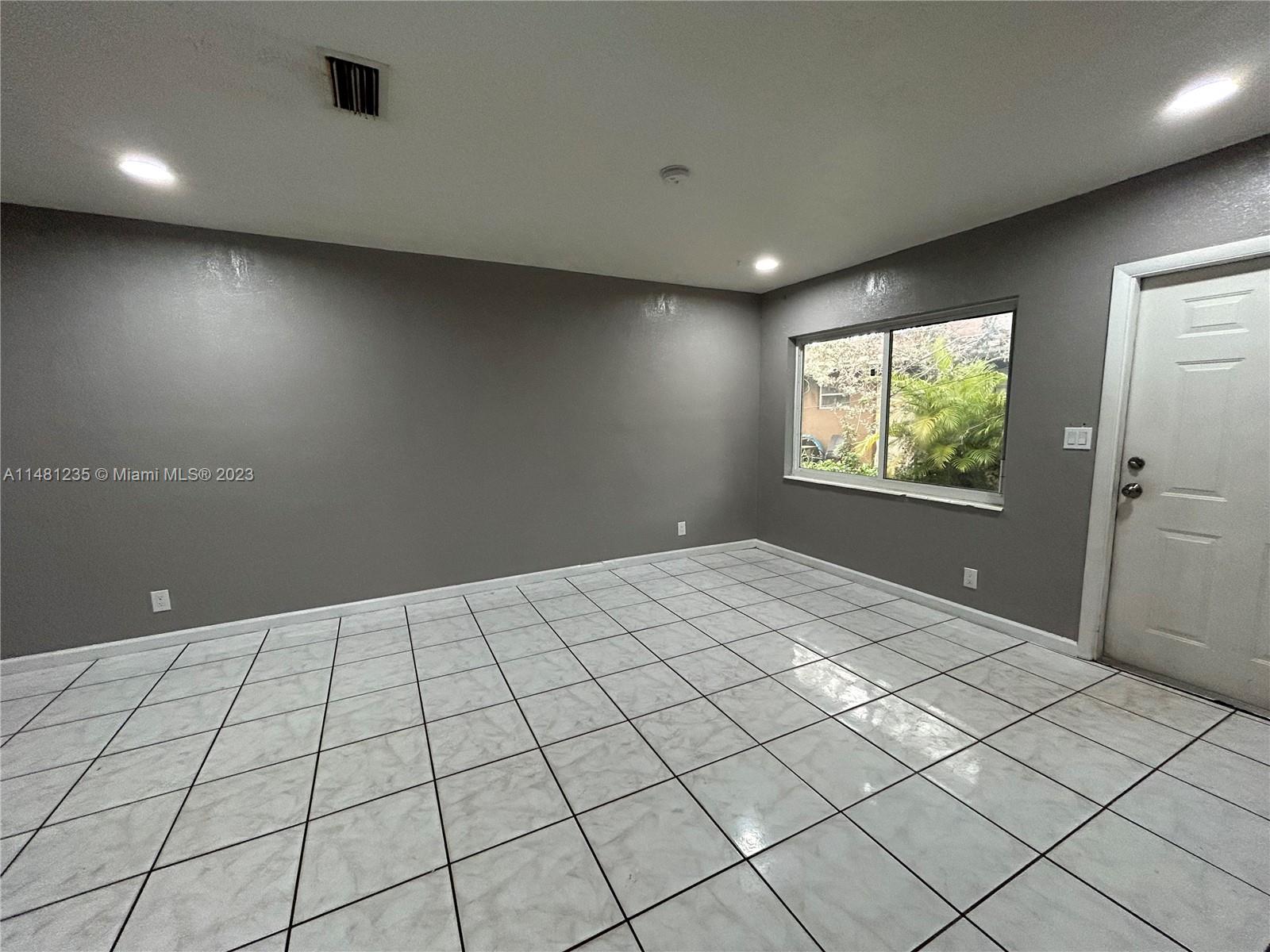 5321 NW 21st Ct # 5321