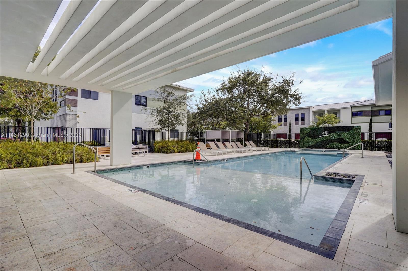 4511 NW 8th Pl Unit: 4511