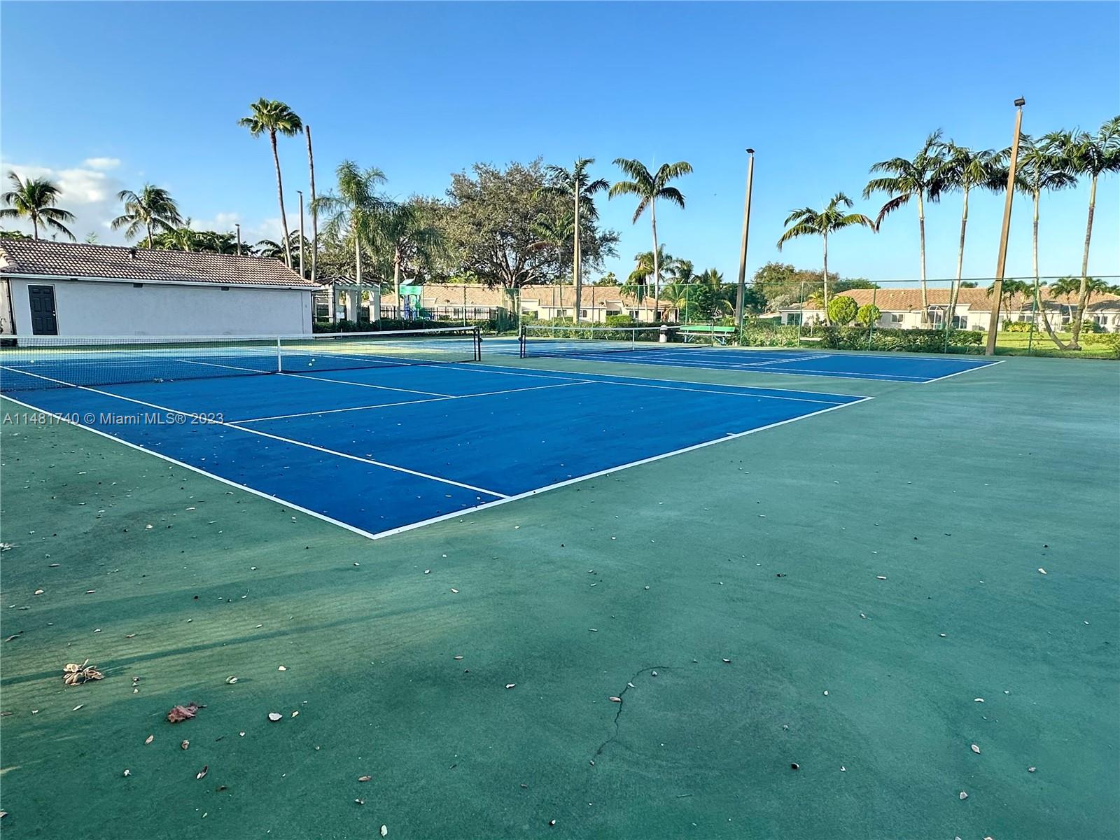 11716 SW 17th Ct Unit: .