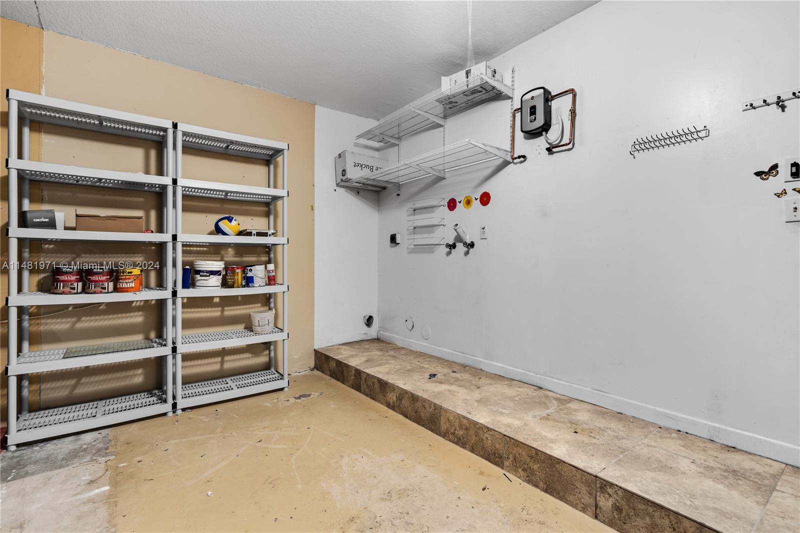 13744 SW 124th Ave Rd