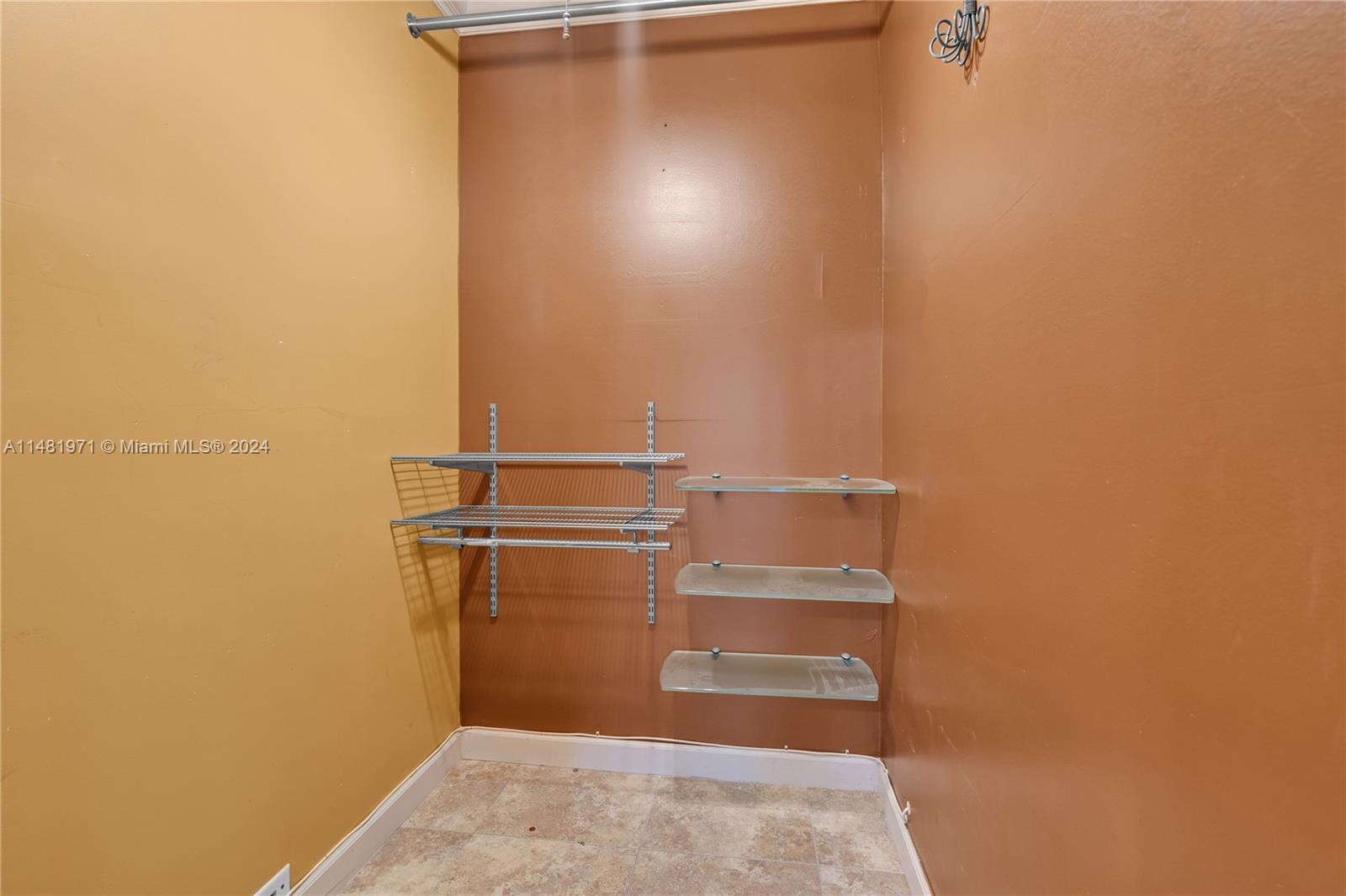 13744 SW 124th Ave Rd